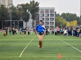 西班牙4-0客胜格鲁吉亚基本直通世界杯，奥亚萨瓦尔两射一传