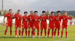 [NBA]东契奇突破妙传 艾顿空接暴扣得手