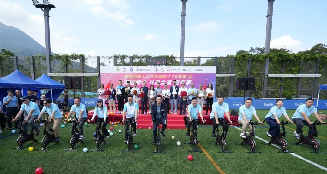 [德甲]维尔茨送出直塞 希克单刀推射破门